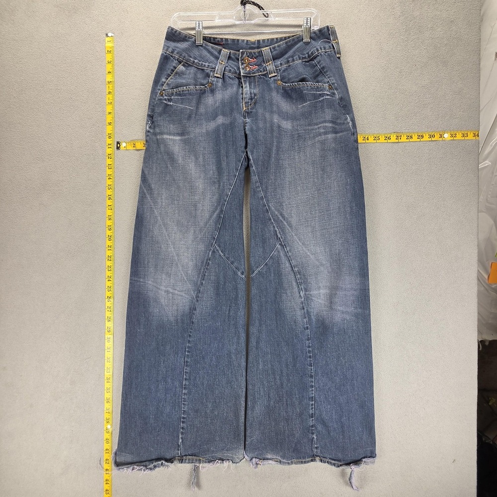 VTG Levis Engineered Womens Wide Leg‎ Baggy One Pocket Thrashed Fits 30x30